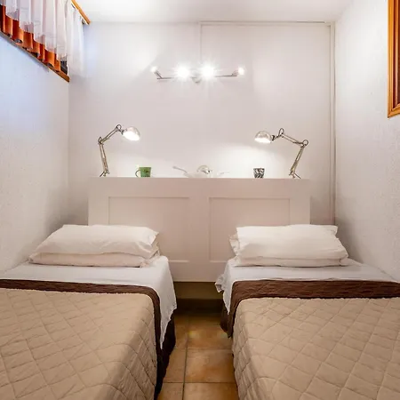 605 Olympia Ocean View 6º Floor 아파트